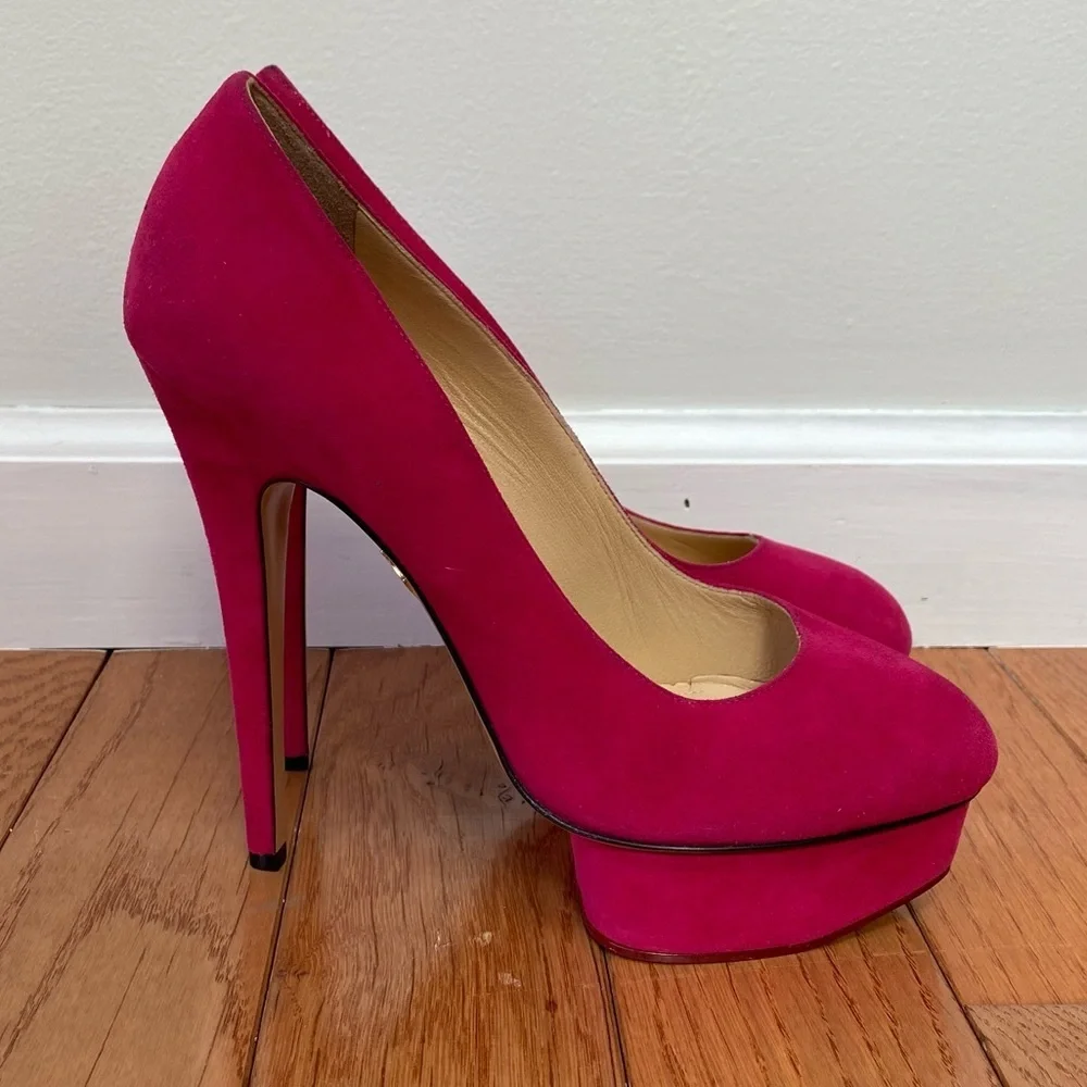 Charlotte Olympia Dolly platform heels pink suede size 40